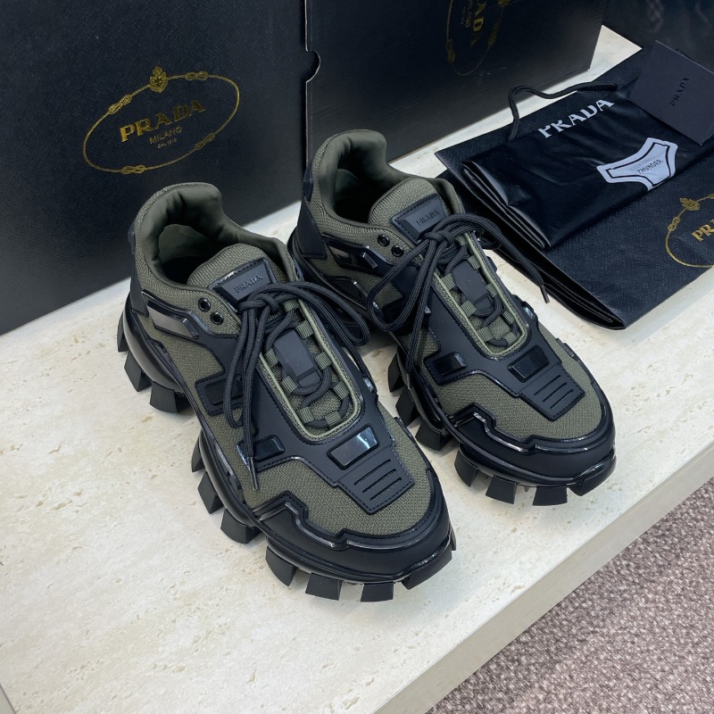 프라다 캐주얼 러닝 스니커즈