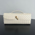BOTTEGA VENETA 롱핸들 클러치 741511