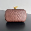 BOTTEGA VENETA 매듭 클러치백 754614