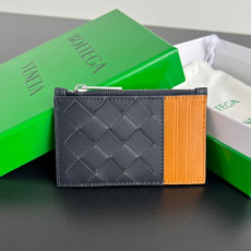BOTTEGA VENETA 인트레치아토 카드 지갑 755985