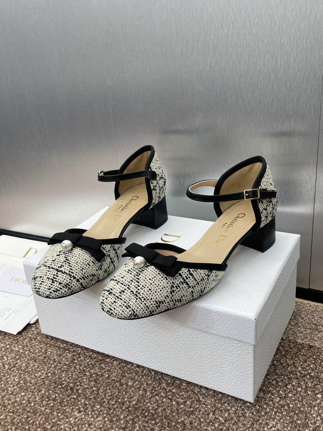 디올 2025 S/S D-Ramour 슬링백