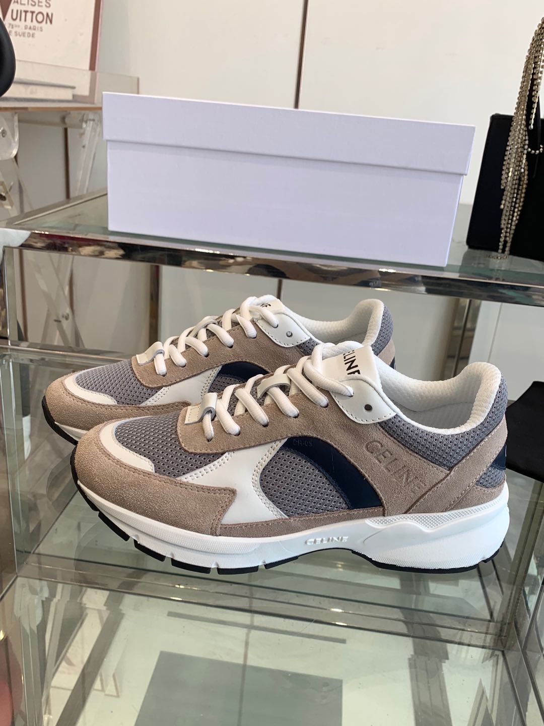 셀린느 25SS Cr-03 레이스업 스니커즈