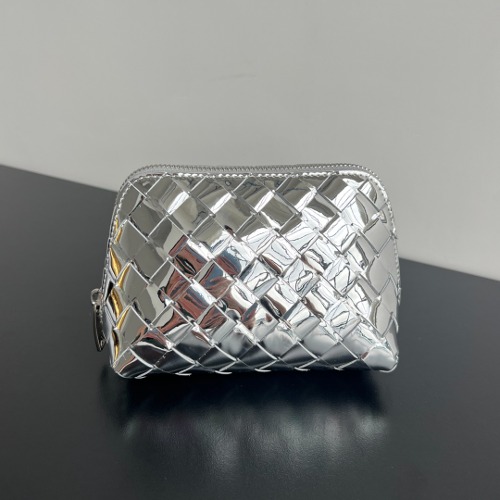BOTTEGA VENETA 인트레치아토 파우치 클러치백 764044 실버