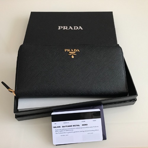 Prada 지퍼 어라운드 컴파트먼트 라지 지갑 1ML506