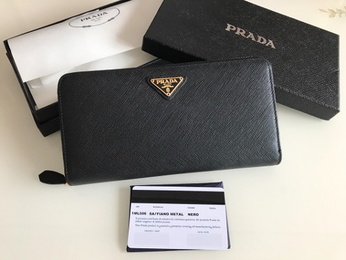 Prada 지퍼 어라운드 컴파트먼트 라지 지갑 1ML506