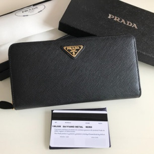 Prada 지퍼 어라운드 컴파트먼트 라지 지갑 1ML506