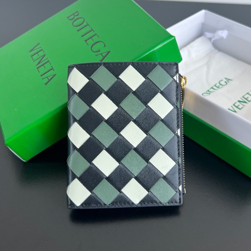 BOTTEGA VENETA 인트레치아토 스몰 폴더 지퍼 반지갑 742330