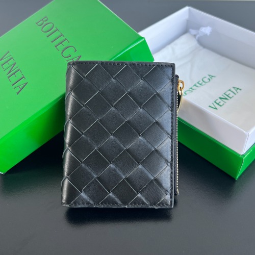 BOTTEGA VENETA 인트레치아토 스몰 폴더 지퍼 반지갑 742330