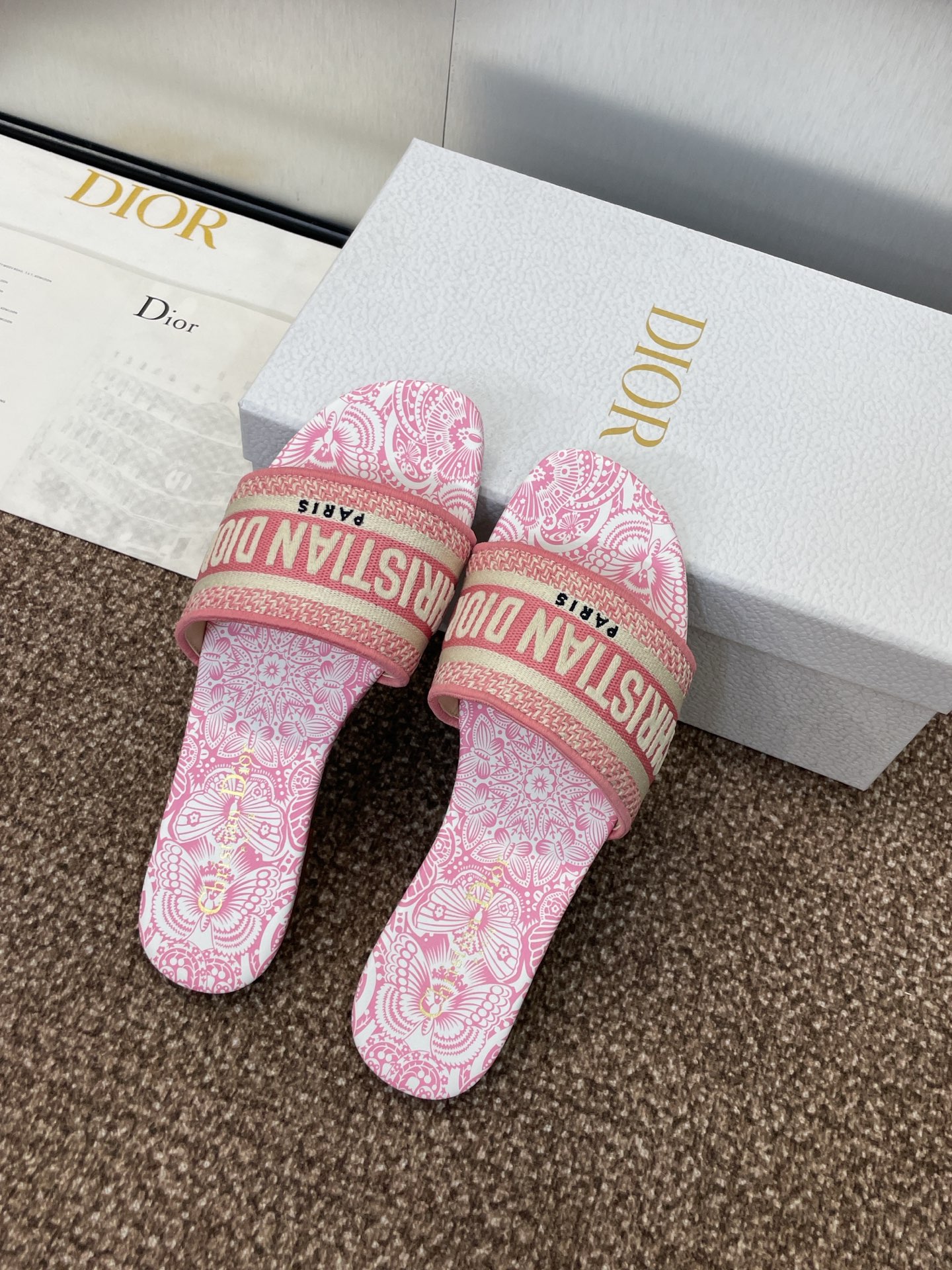 디올 디 웨이 뮬 슬라이드