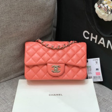 CHANEL 샤넬 클래식 뉴미니 A69900