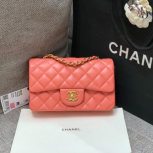 CHANEL 샤넬 클래식 뉴미니 A69900