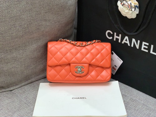 CHANEL 샤넬 클래식 뉴미니 A69900