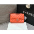 CHANEL 샤넬 클래식 뉴미니 A69900