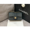 CHANEL 샤넬 클래식 뉴미니 A69900