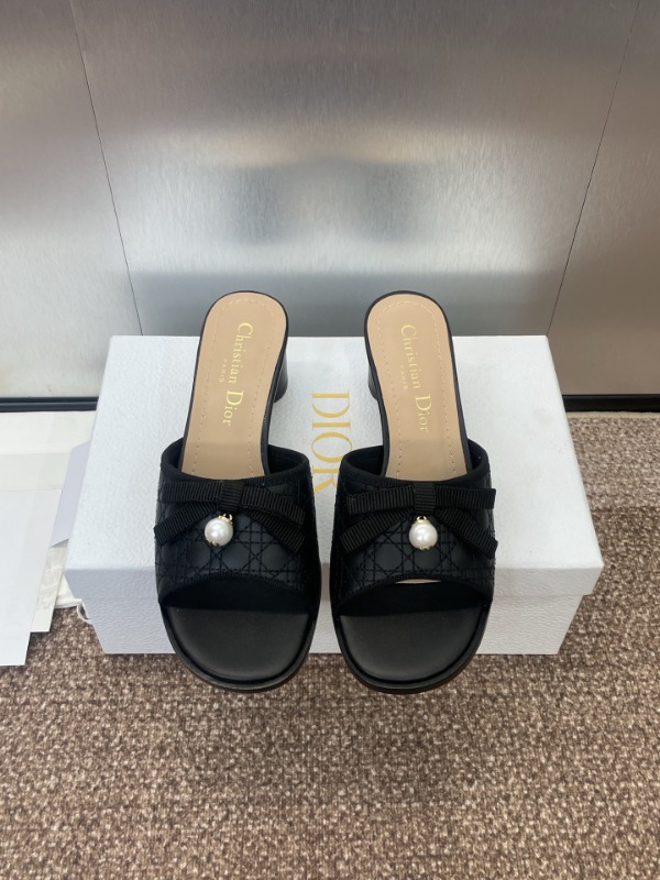 디올 25ss Ballet 뮬 힐