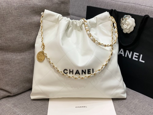 CHANEL 샤넬 22백 미듐 AS3261