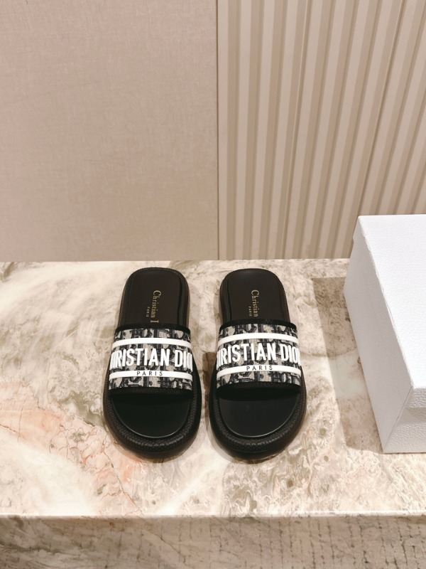 디올 슬라이드