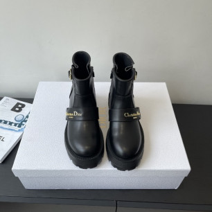 디올 25SS F/W 신상 D-Quest 앵클 부츠