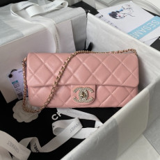 CHANEL 23P 진주 CC로고 레더 이브닝 체인백 AS3791