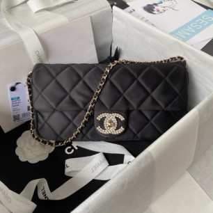 CHANEL 23P 진주 CC로고 레더 이브닝 체인백 AS3791