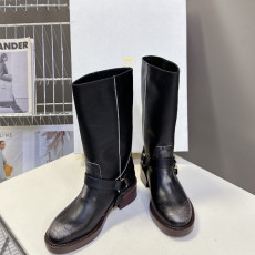 끌로에 25FW 신상 다코타 부츠