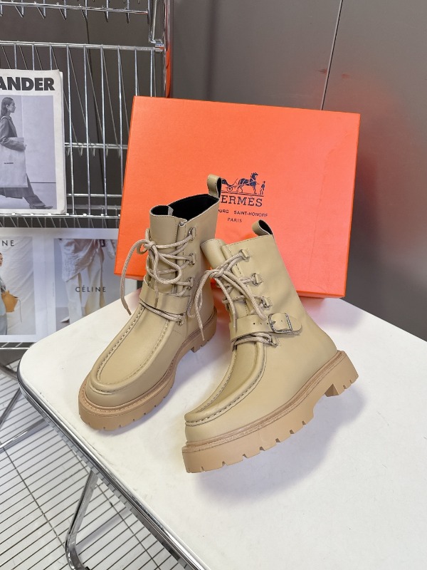 에르메스 F/W 신상 Land ankle 부츠