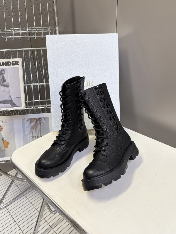 디올 F/W 신상 D-Road 앵클 부츠