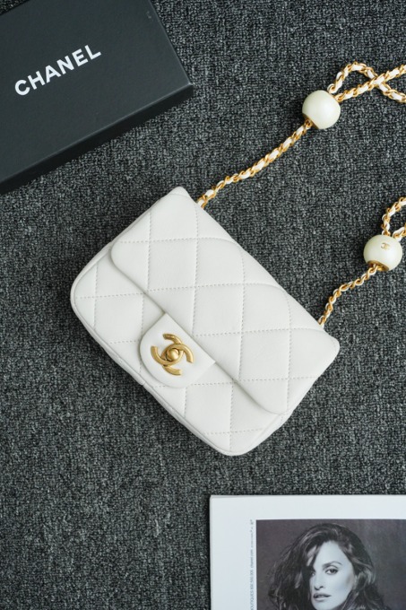 CHANEL 24s 더블펄 플랩백 11.5cm