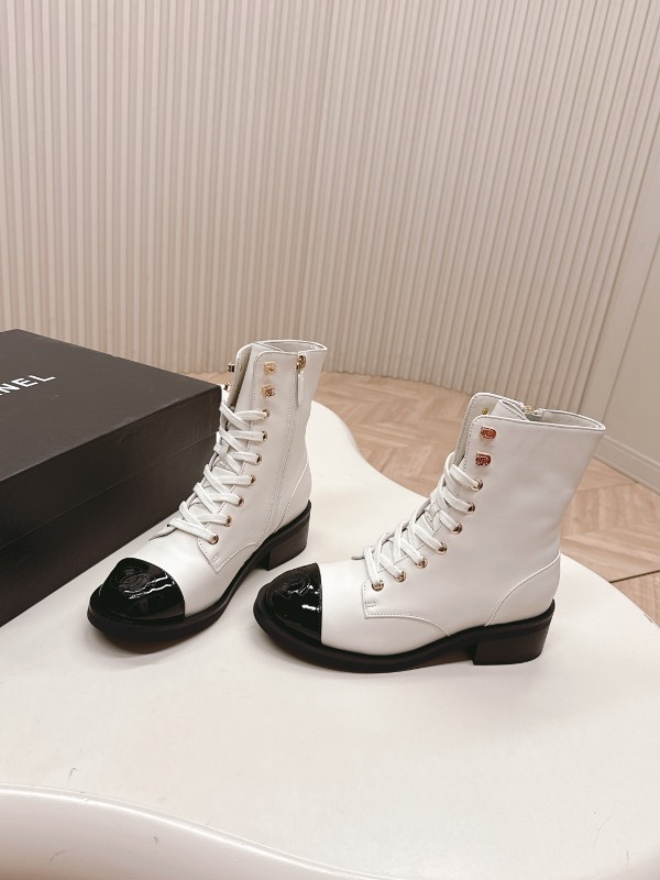 샤넬 25FW 쇼트 부츠
