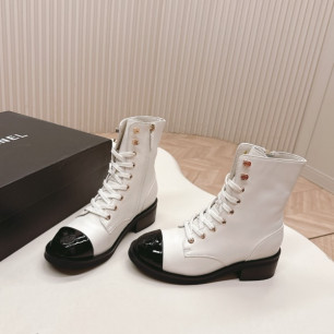 샤넬 25FW 쇼트 부츠