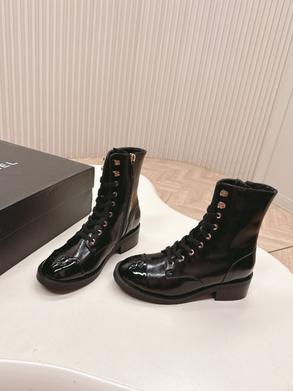 샤넬 25FW 쇼트 부츠