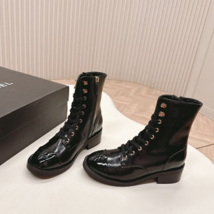 샤넬 25FW 쇼트 부츠