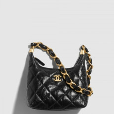CHANEL 24a 호보백 스몰