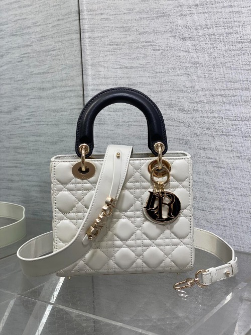 2024 Dior Lady백 스몰 (20cm)