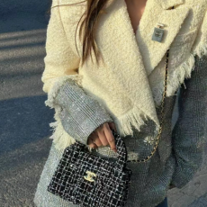 CHANEL 24p 켈리 백