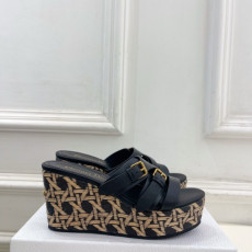 디올 L'Amazone Dior 웨지힐 뮬