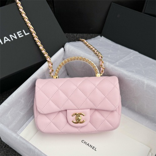 CHANEL 24s 투명손잡이 𝖢𝖥 플랩백 17cm