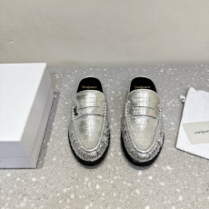 입생로랑 25SS 가을 겨울 LE LOAFER 뮬