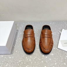 입생로랑 25SS 가을 겨울 LE LOAFER 뮬