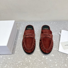입생로랑 25SS 가을 겨울 LE LOAFER 뮬