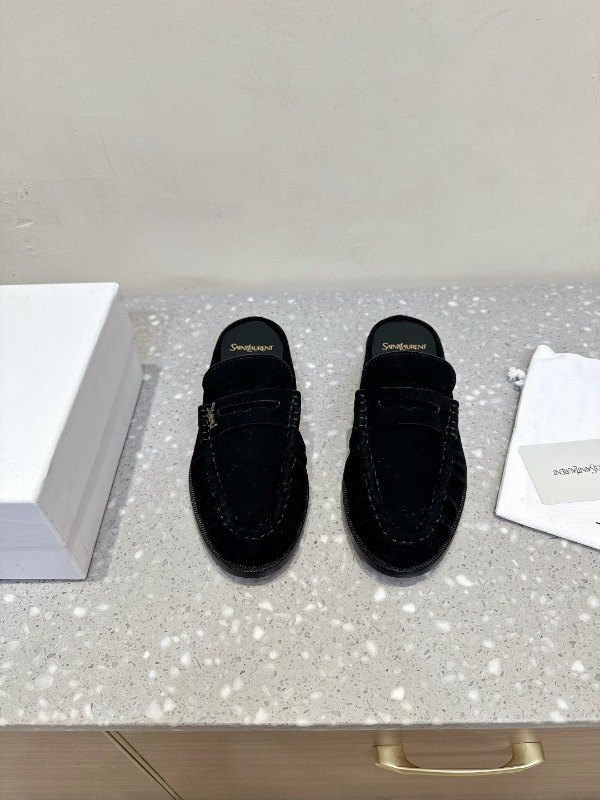 입생로랑 25SS 가을 겨울 LE LOAFER 뮬