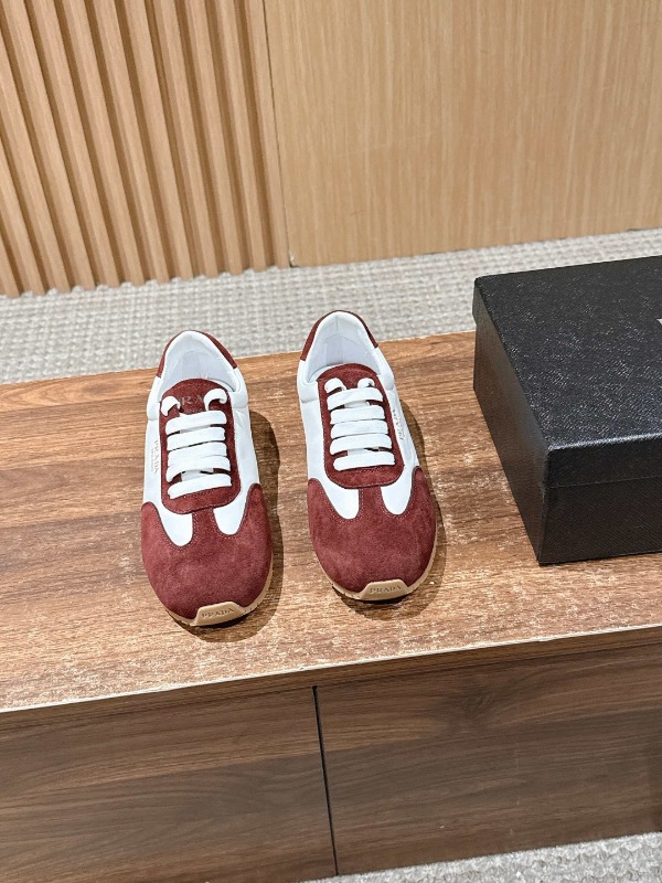 프라다 스니커즈