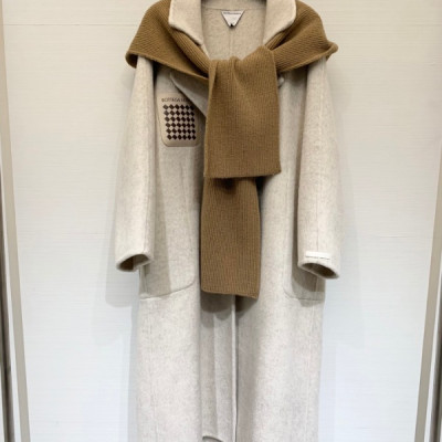 보테가 25F/W 신상 리버시블 코트