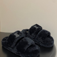 셀린느 25FW 시어링 통굽 뮬