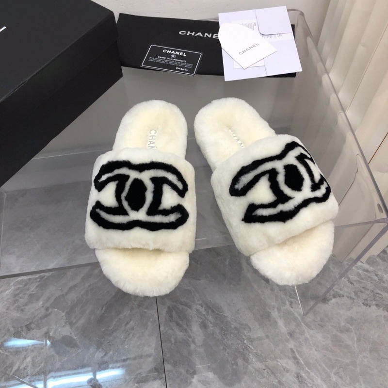 샤넬 25SS 시어링 슬라이드