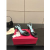 발렌티노 25 로얄 샌들