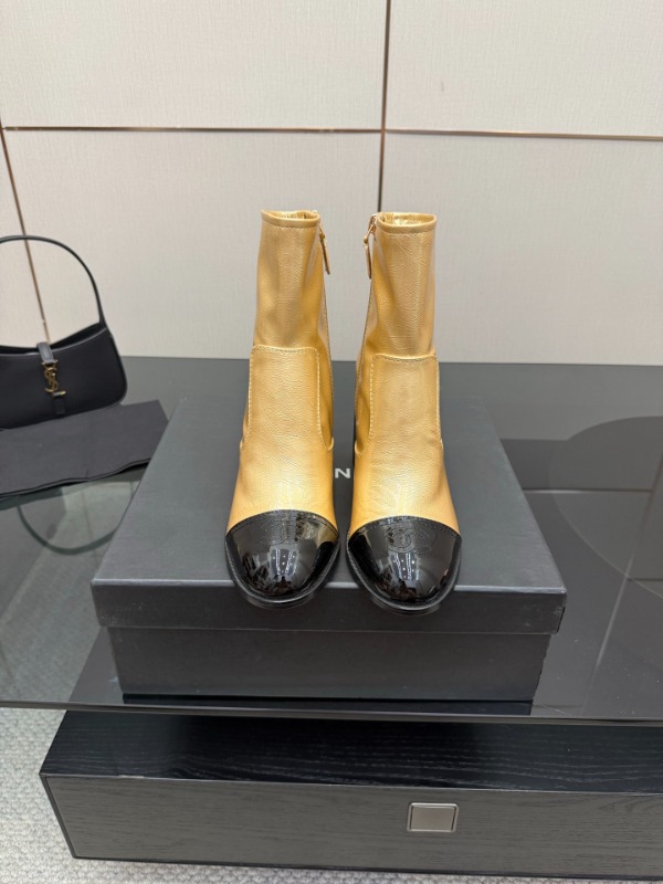 샤넬 쇼트 부츠