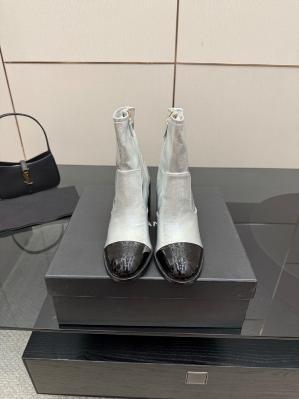 샤넬 쇼트 부츠