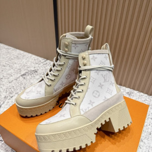 루이비통 로리엇 데저트 부츠