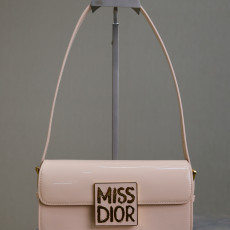 DIOR 미스 디올 Graffiti 플랩 백